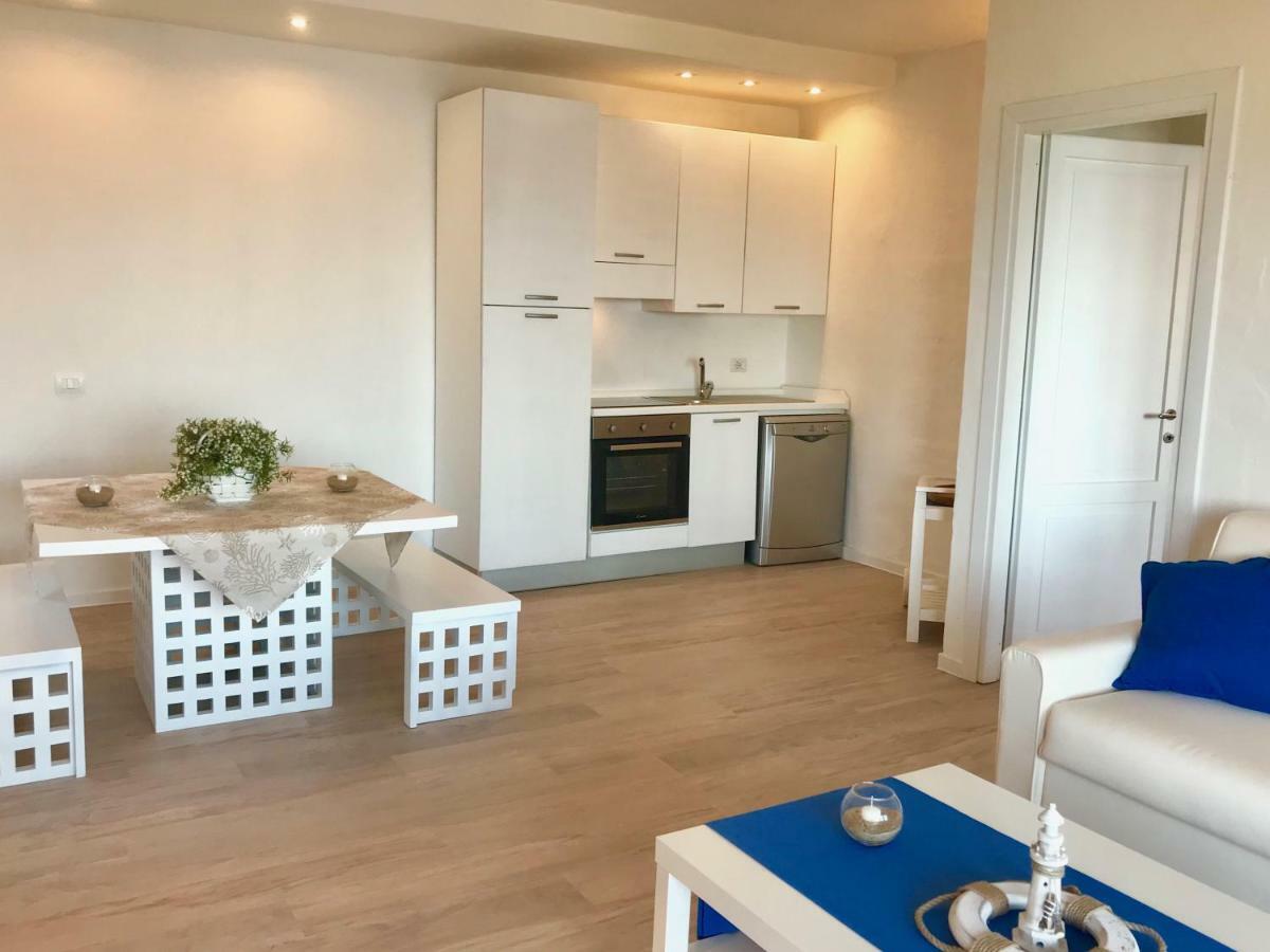 Casa Blue Villaggio Est Capo Coda Cavallo Exteriér fotografie